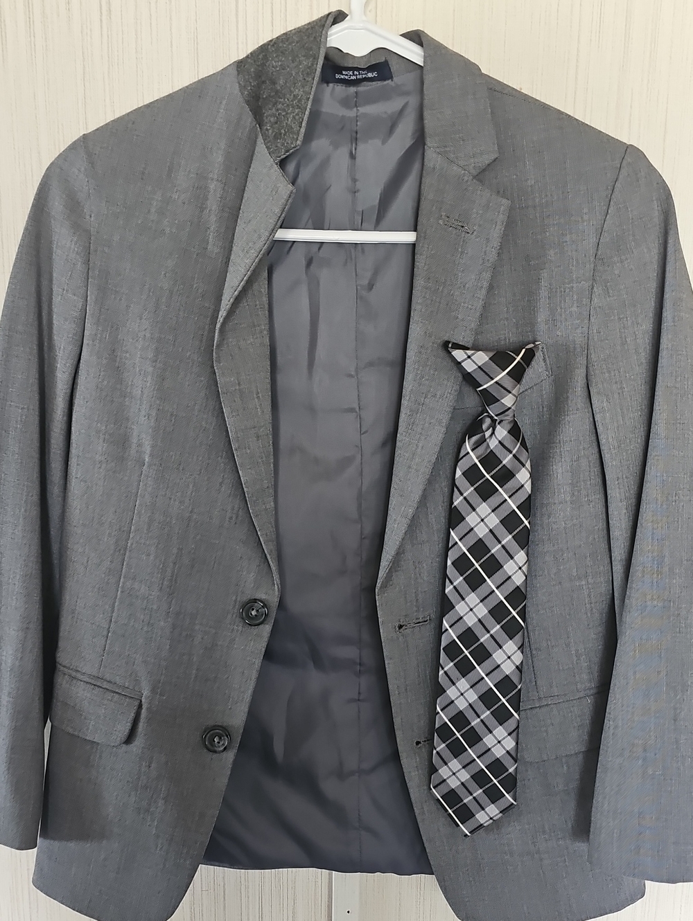 Chaps Gray Kids Blazer with Black & White Plaid Tie